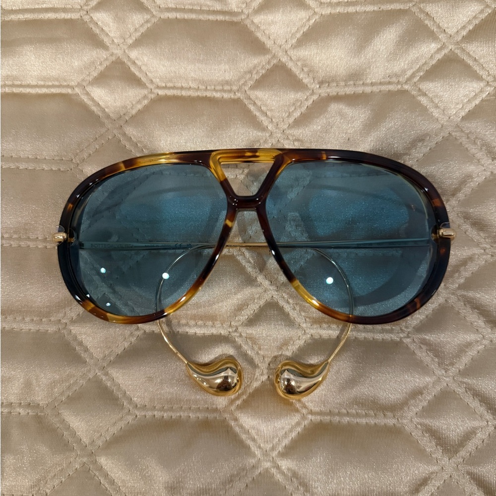 Tortoise Shell Aviator Sunglasses with Blue Lenses